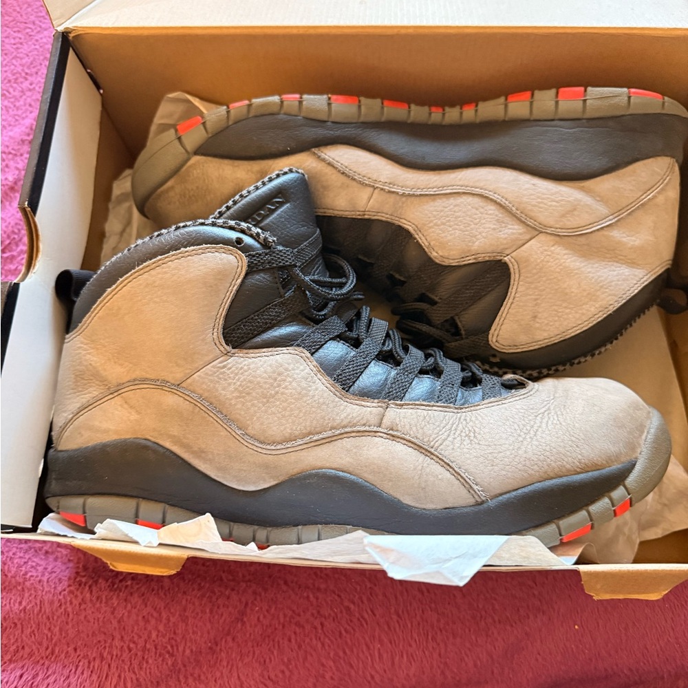 Air Jordan Retro 10- Black & Grey Sneakers